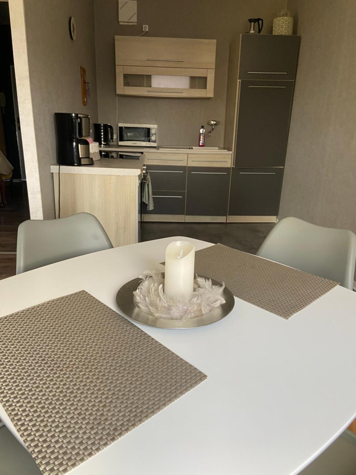 Schoene Kleine Wohnung คอตต์บุส ภายนอก รูปภาพ